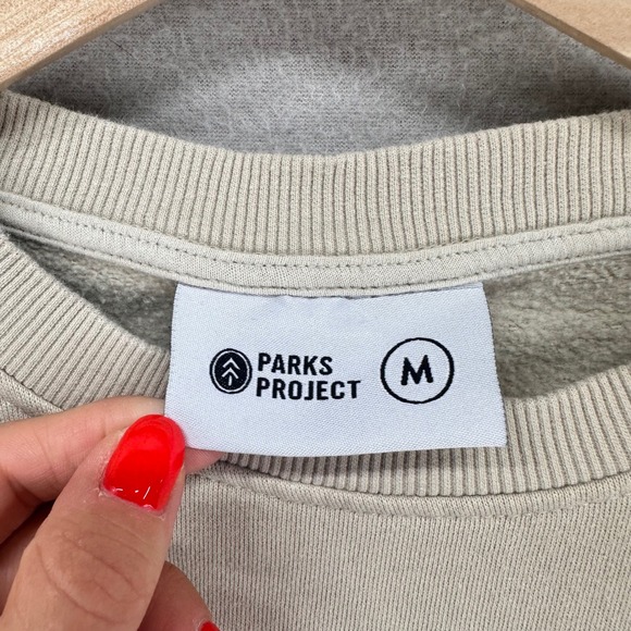 Parks Project Crewneck Sweatshirt Womens M Beige Sun Gorpcore Oversized - Picture 5 of 9